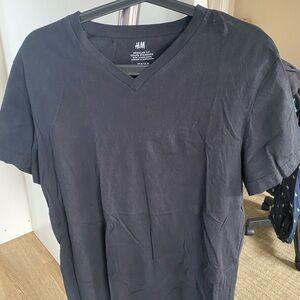 H&M Black V-Neck Men's Shirt